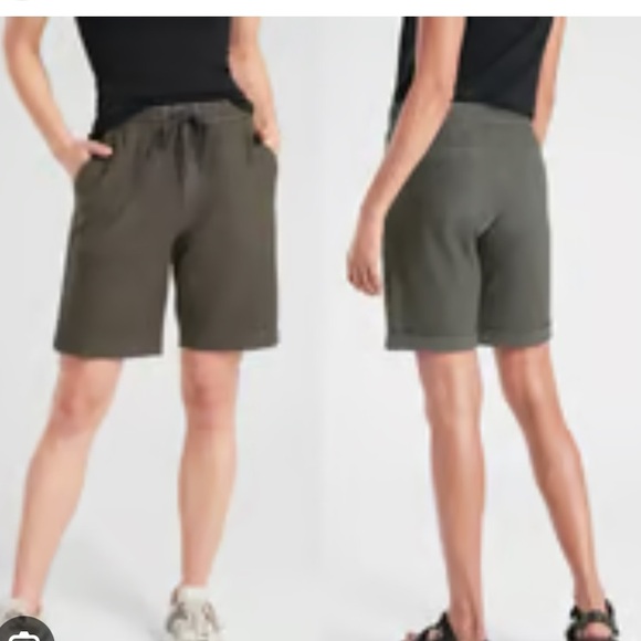 ATHLETA Green Farallon Bermuda Shorts - sz 16 - Picture 4 of 8